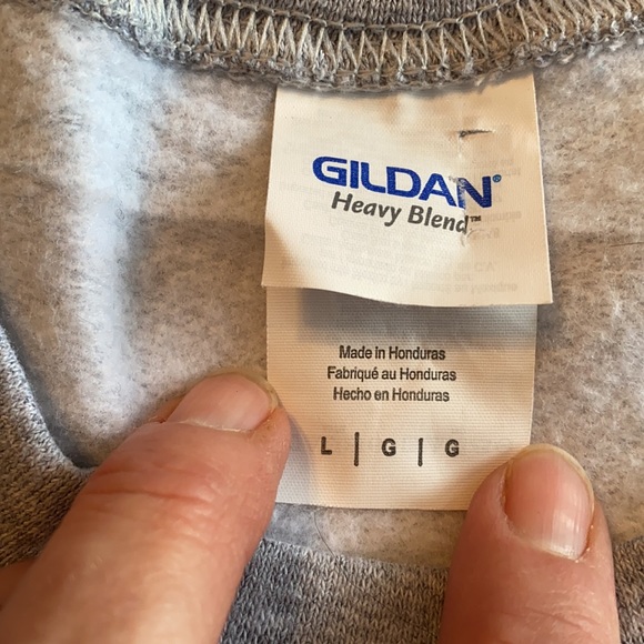Gildan heavyweight sweatshirt - Picture 4 of 5